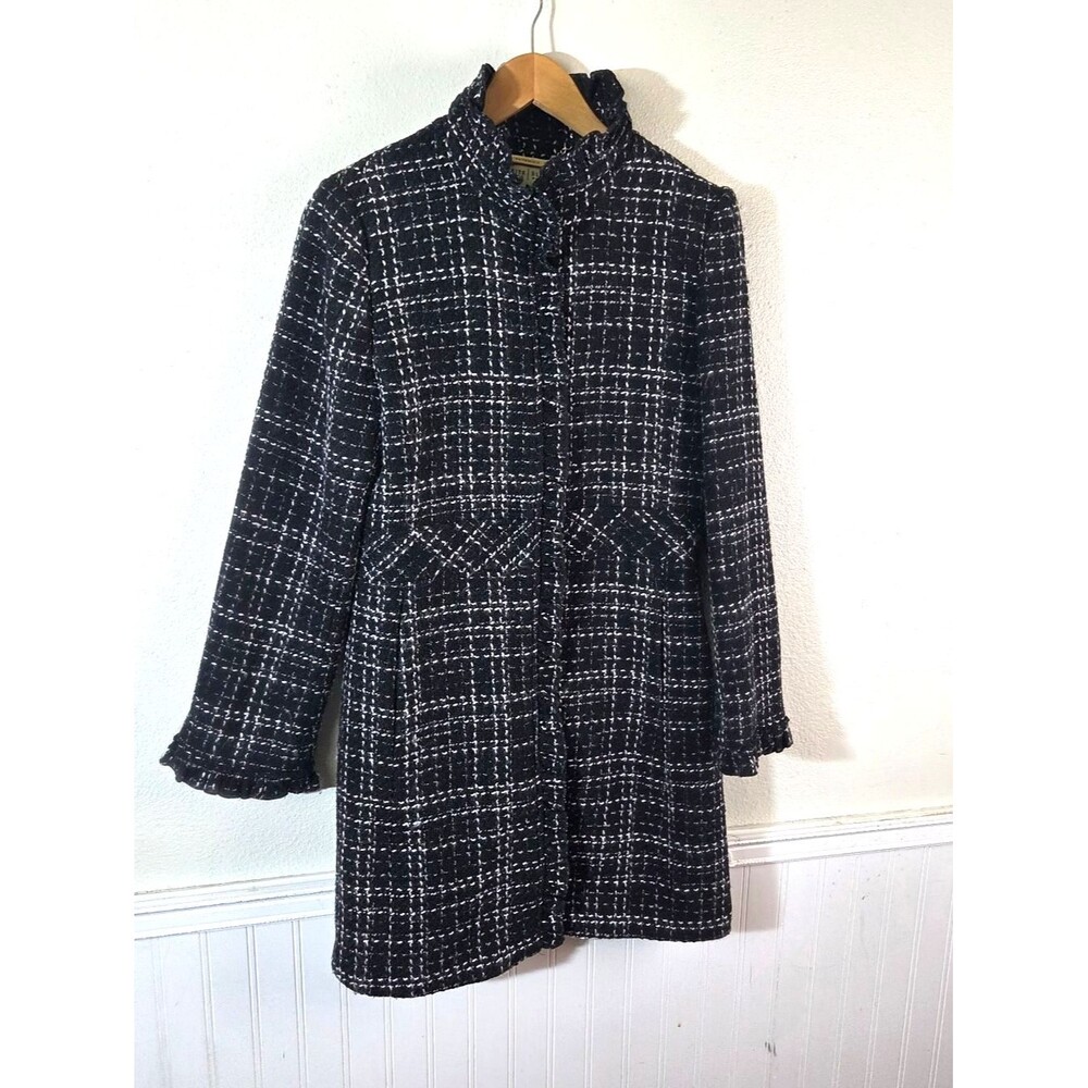 White House Black Market Tweed Long Coat Womens 6 Black White Clasp Front - Picture 3 of 16